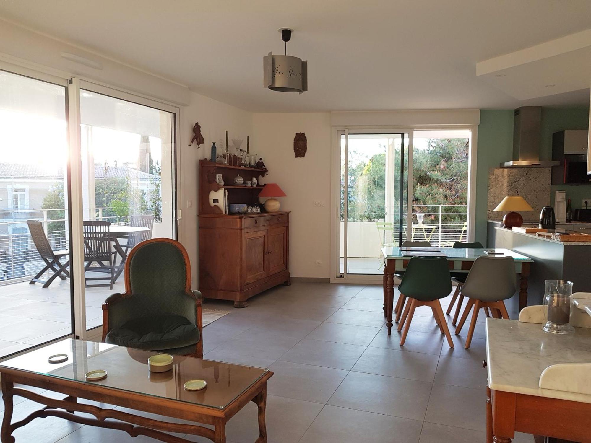 Appartement Centre Ville Beaux Arts 2 Personnes Calme Et Confort Montpellier Exterior foto